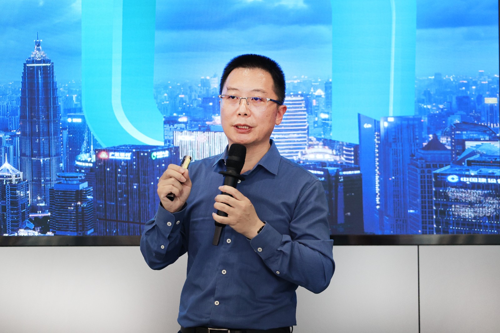 EG9A8857.JPG EG9A8857.JPG